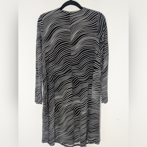 Marimekko Women's Salakka striped jersey dress long sleeve black white Size XXS - Picture 4 of 9